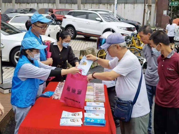 广东省禁毒方针是什么广东省禁毒方针，构建和谐社会，坚决打击毒品犯罪